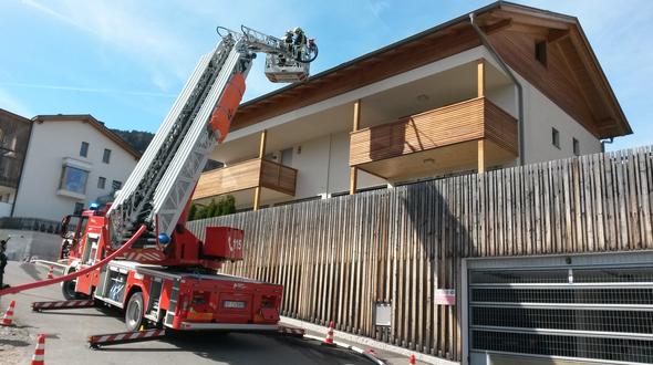 Die Feuerwehr löschte den Brand. Foto: FFW: Klausen