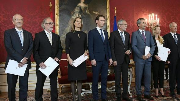 Österreich: Neue Minister angelobt